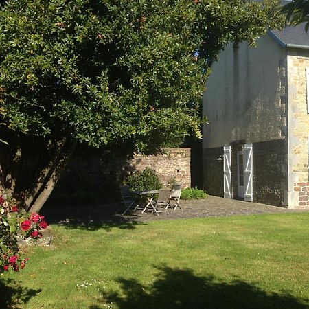 Bréhal Manoir Du Mesnil De Bas 빌라 객실 사진